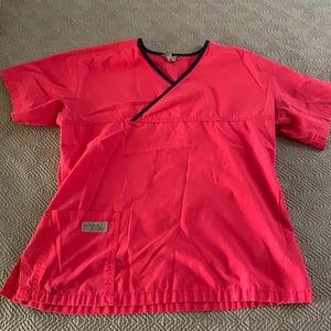 Urbane one pocket scrub top